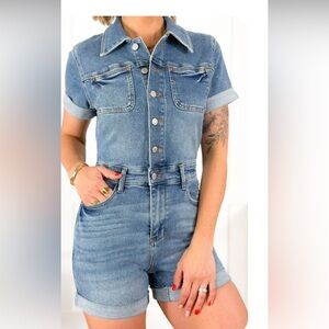 NEW JUDY BLUE Wildflower high waisted short sleeve denim romper in blue